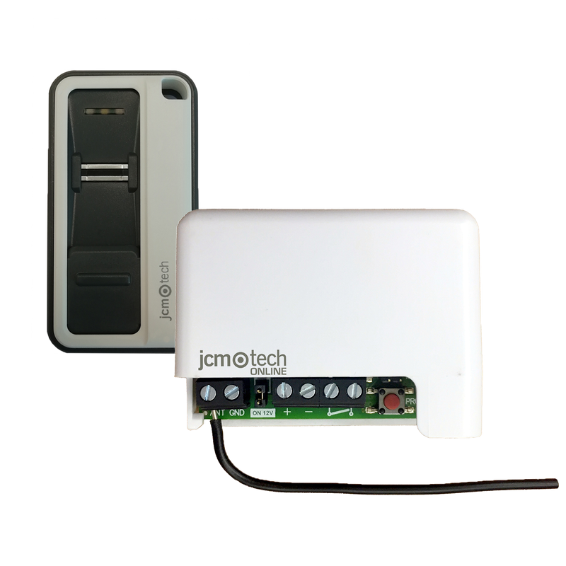 Sistema universal de jcm tech de un receptor pequeño y un mando biométrico que se activa con la huella dactilar.