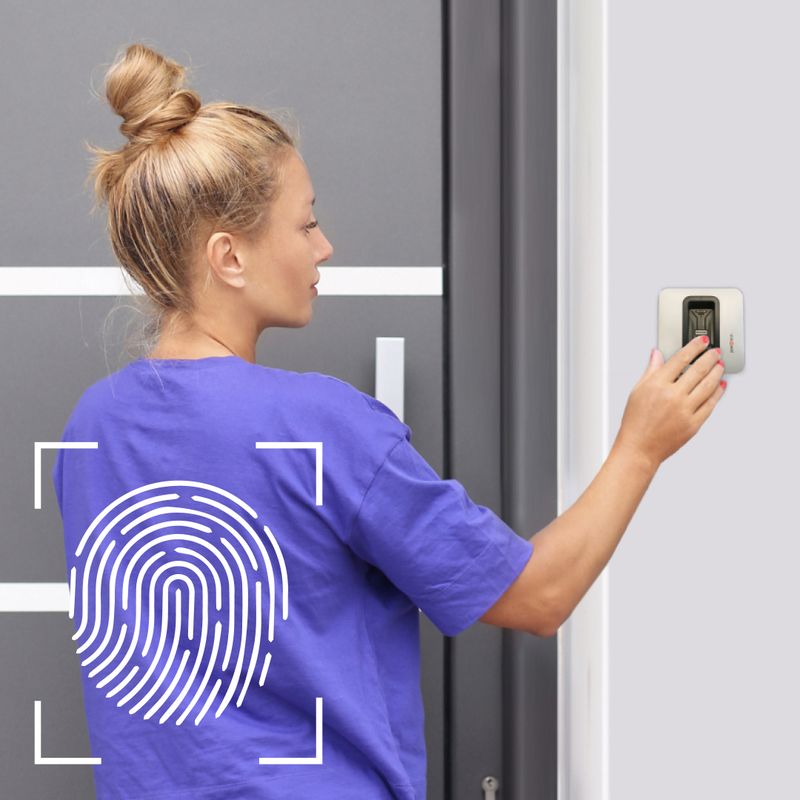 BASE BIOS – Sistema biométrico que te proporciona la máxima protección para tu casa, tu puerta del garaje sólo se abrirá con tu huella dactilar y las que tú autorices. Sin cables.