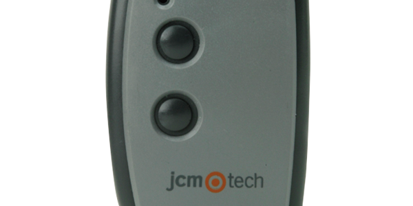 La télécommande NEO2 de JCM Tech : Une télécommande des années 1995 qui existe encore aujourd'hui.
